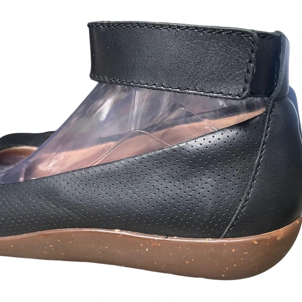 Clark's Collection Medora Nina Black Leather Flats Women's 10
